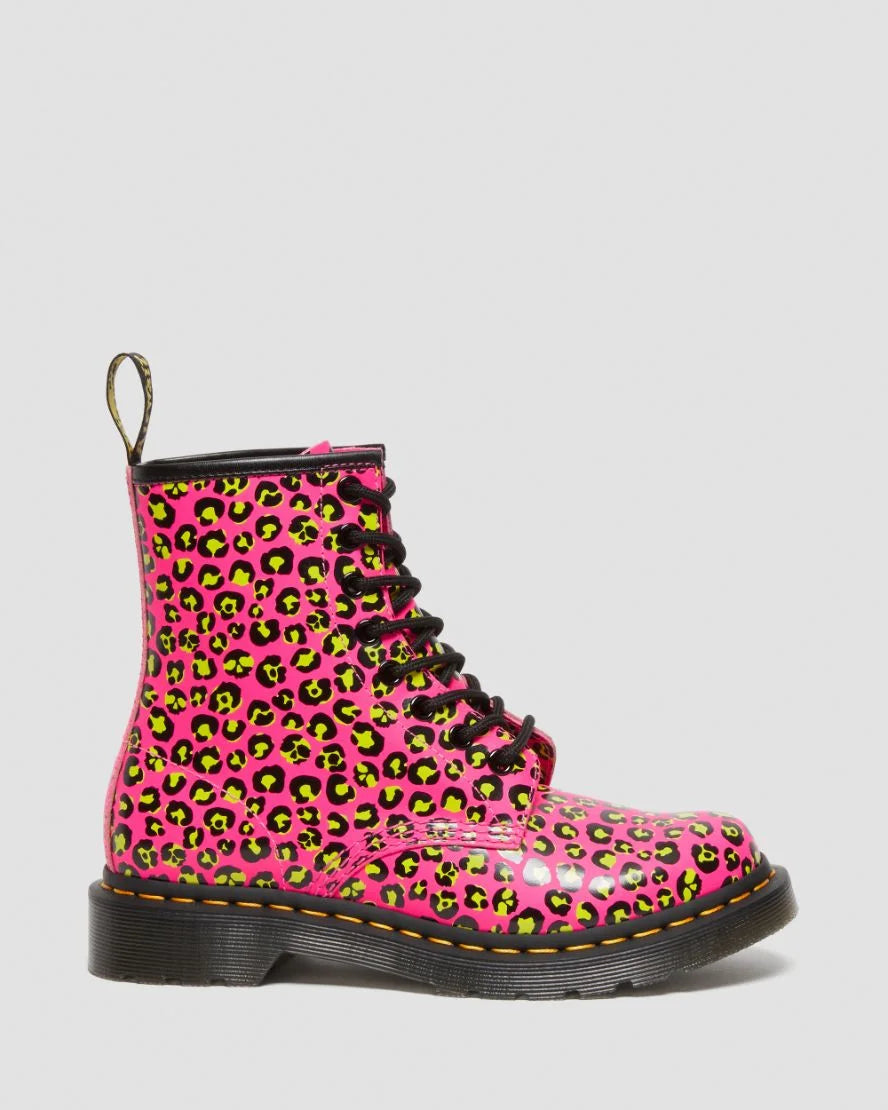 ドクターマーチン クラッシュピンク LOUD LEOPARD SMOOTH Dr. Martens: 1460 8-EYE BOOT - Loud Leopard Clash Pink